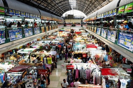 FAKE MARKET Shopping for Lowest Prices in Manila Good Deals on Knockoffs at  Greenhills Market? 